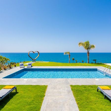 Villa Beach Heaven Pomos Esterno foto