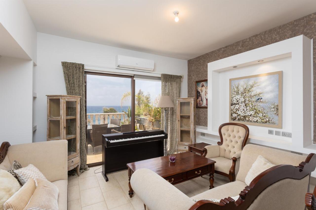 Villa Beach Heaven Pomos Esterno foto