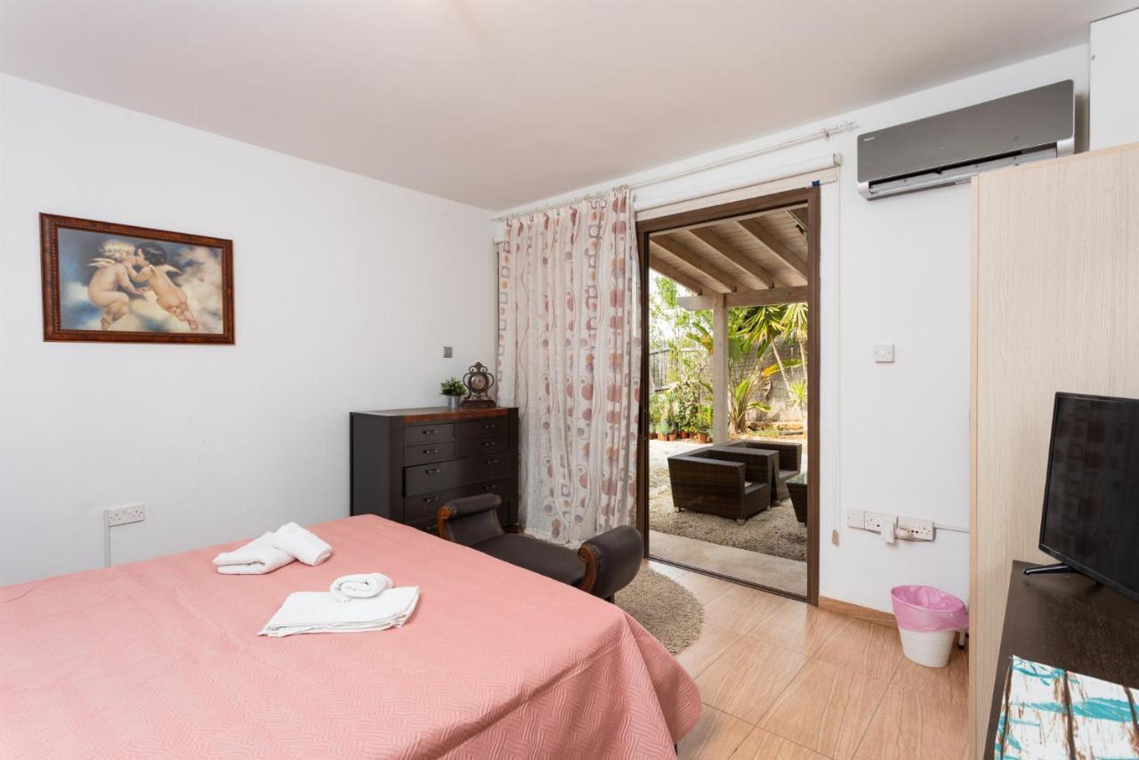 Villa Beach Heaven Pomos Esterno foto