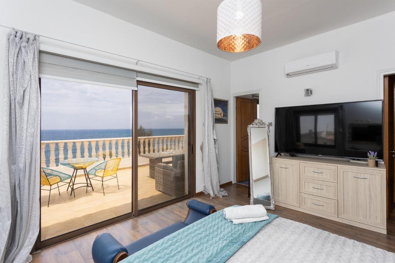 Villa Beach Heaven Pomos Esterno foto