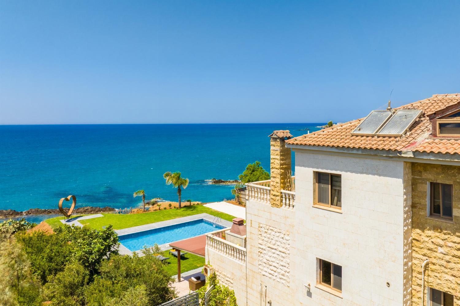 Villa Beach Heaven Pomos Esterno foto