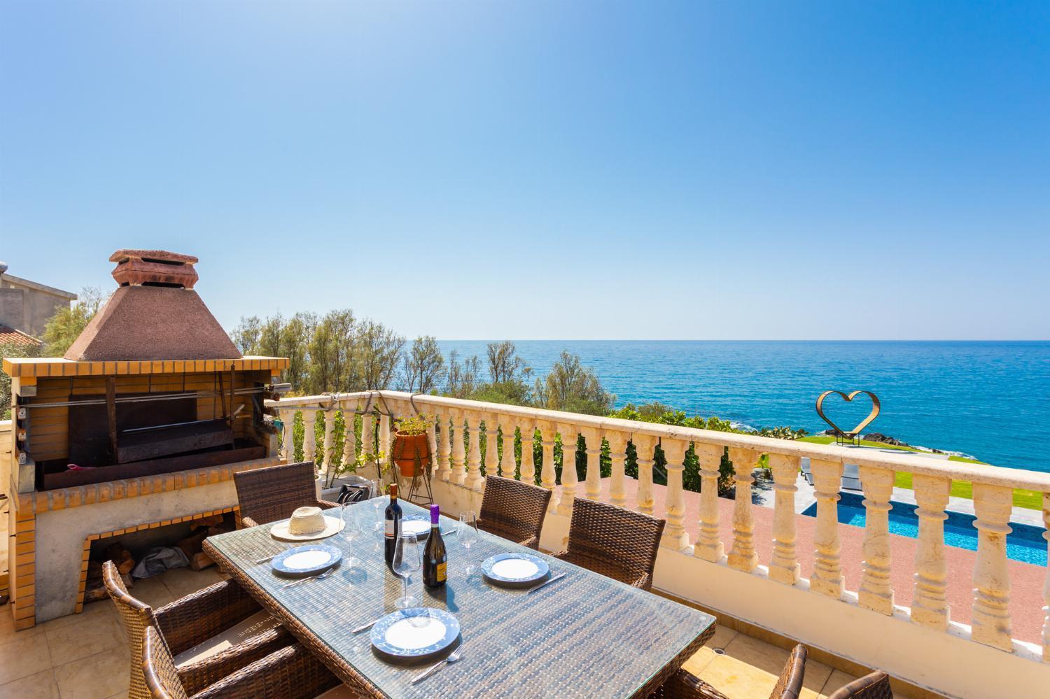 Villa Beach Heaven Pomos Esterno foto