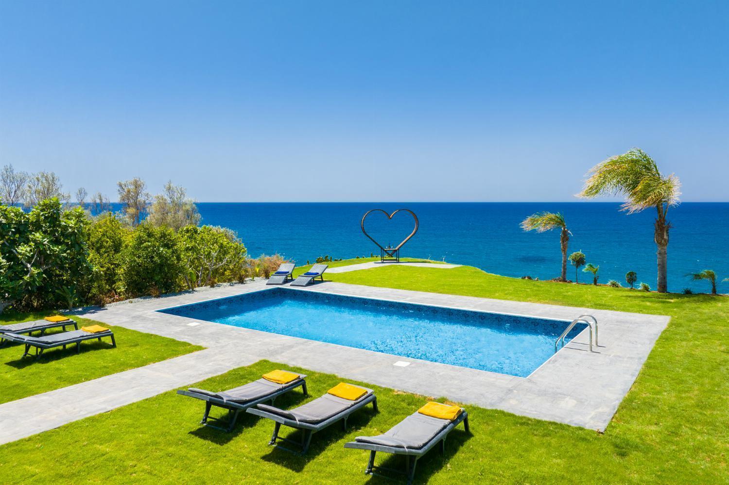 Villa Beach Heaven Pomos Esterno foto