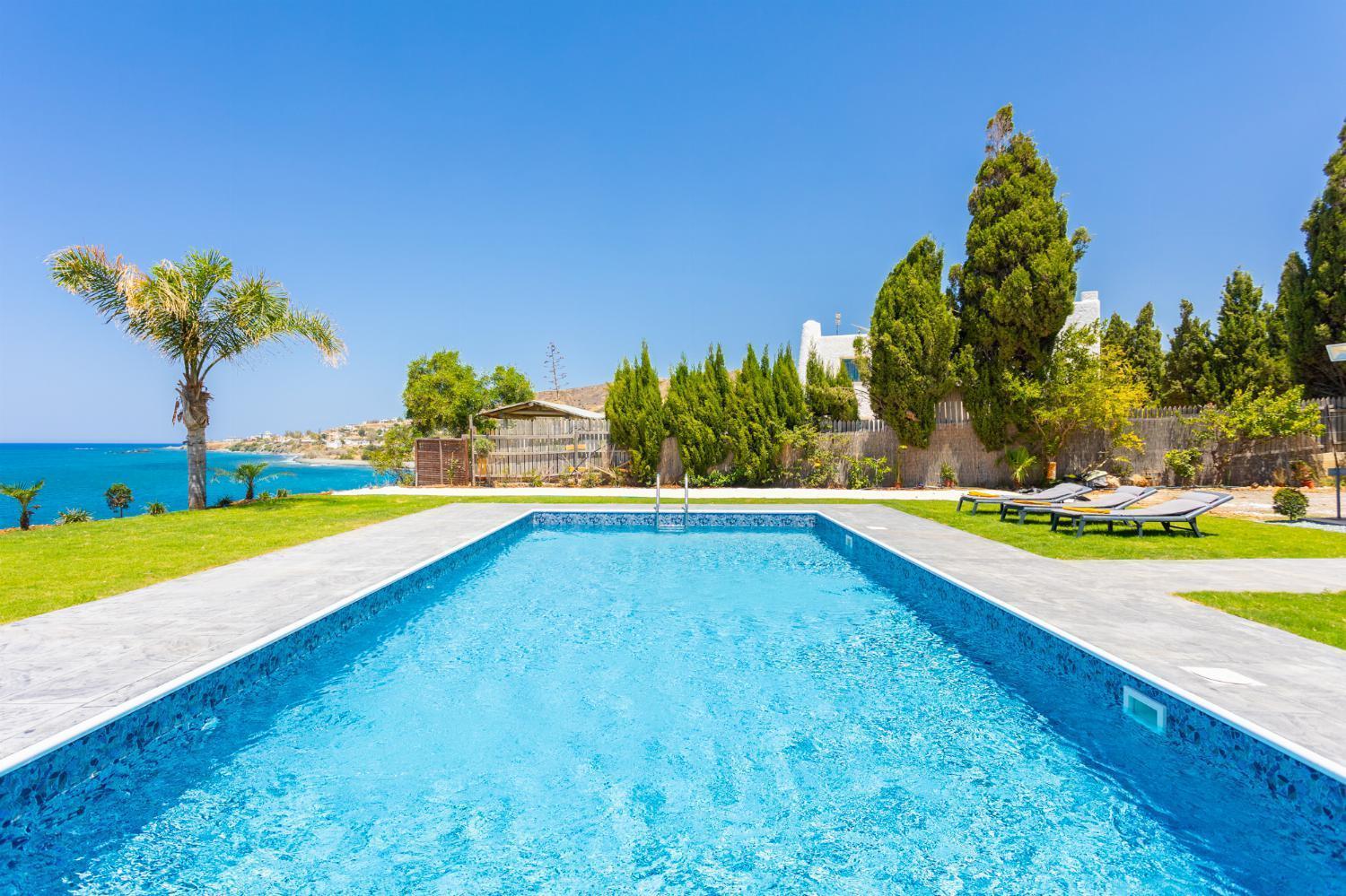 Villa Beach Heaven Pomos Esterno foto