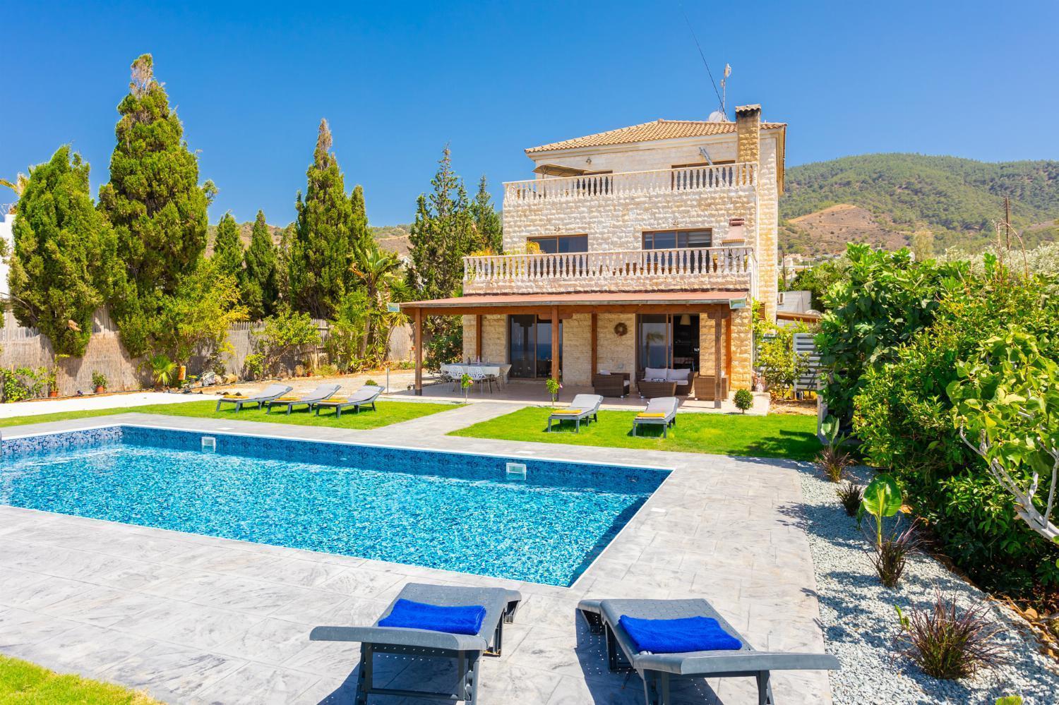 Villa Beach Heaven Pomos Esterno foto